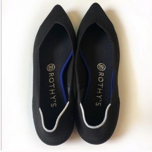 Rothys! Black point size 8 - runs small